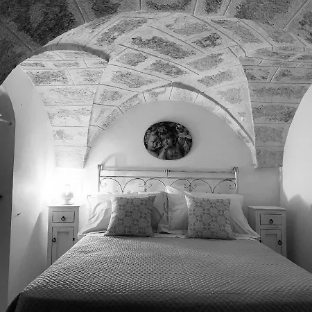 Vicolo18 Apartment *